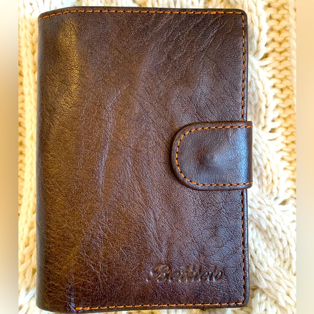 Passport holder leather